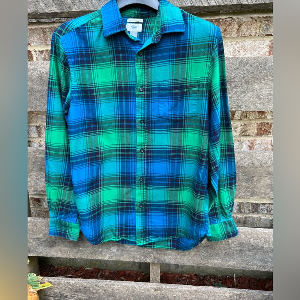 Green and blue flannel button down cozy size small